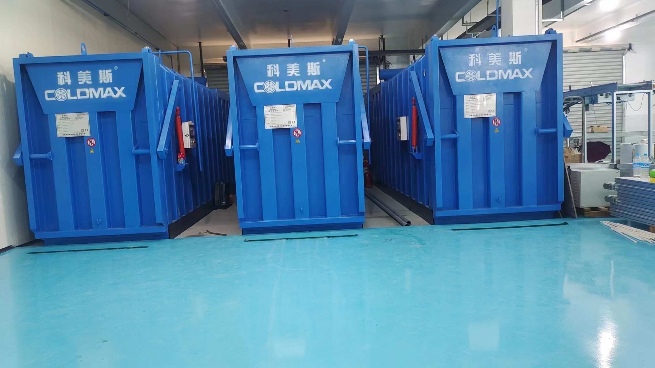 科美斯福建客戶3臺(tái)4卡板真空預(yù)冷機(jī)安裝！